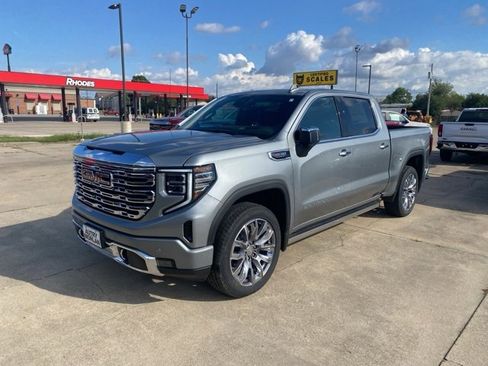 New 2026 GMC Sierra 1500 Denali image 2