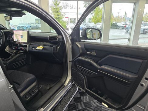 New 2026 Toyota 4Runner 4WD image 42