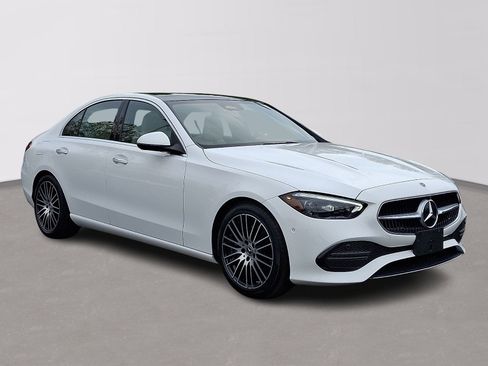 Certified 2022 Mercedes-Benz C 300 4MATIC Sedan image 3