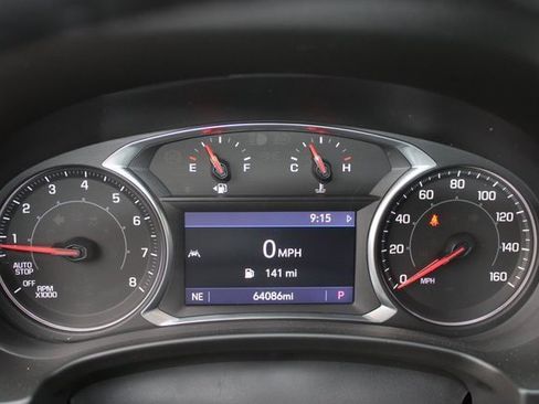 Used 2021 GMC Terrain SLT w/ Elevation Edition image 9