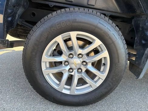 Used 2021 Chevrolet Silverado 1500 LT RWD image 25