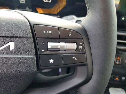 New 2026 Kia Sportage EX w/ EX Panorama Roof Package image 13