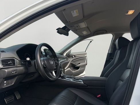 Used 2022 Honda Accord Sport Special Edition image 9