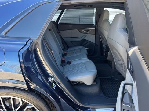 Used 2024 Audi SQ8 Premium Plus image 39