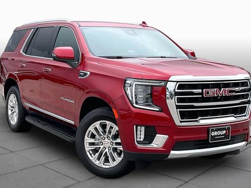 Certified 2024 GMC Yukon SLT w/ SLT Luxury Package RWD image 3