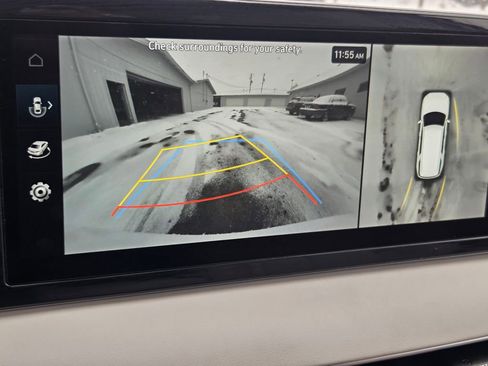 Used 2024 Hyundai Palisade Limited image 4