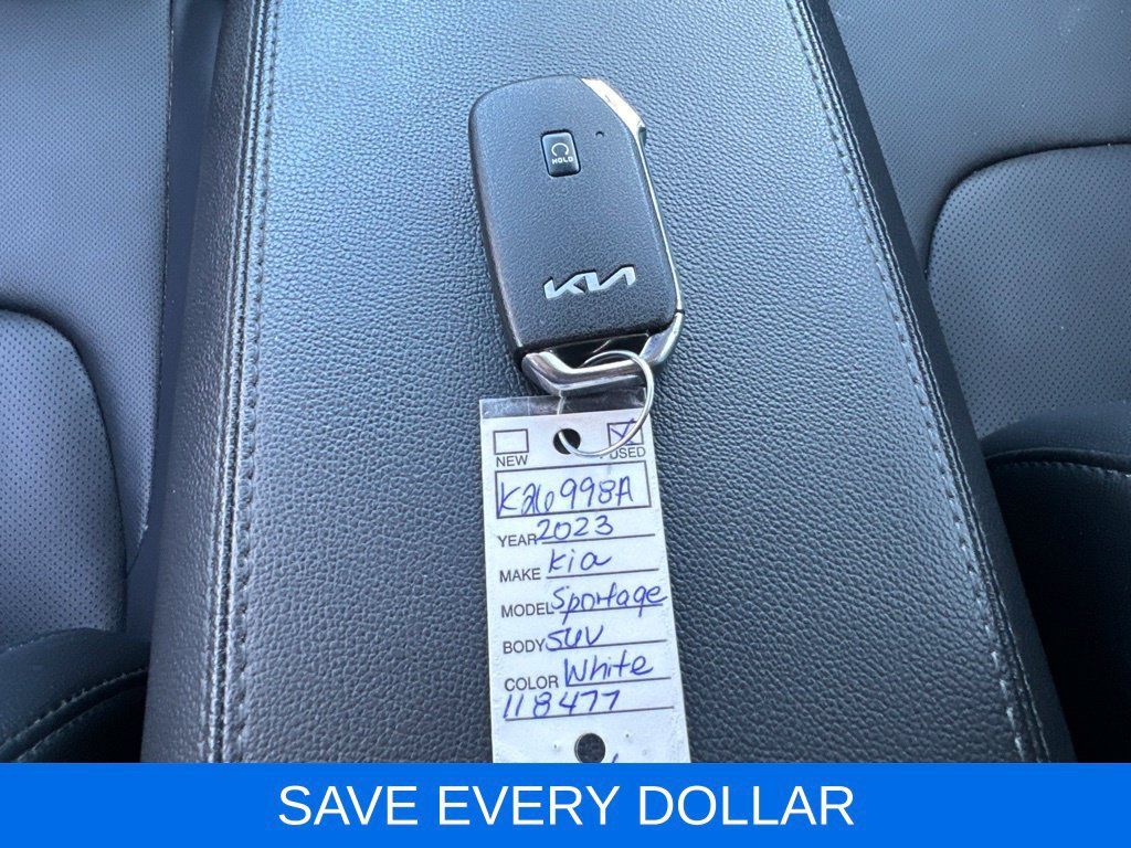 Used 2023 Kia Sportage EX FWD image 20