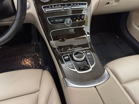 Used 2018 Mercedes-Benz C 300 4MATIC Sedan w/ Premium Package image 31