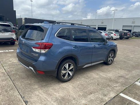 Used 2021 Subaru Forester Touring image 4