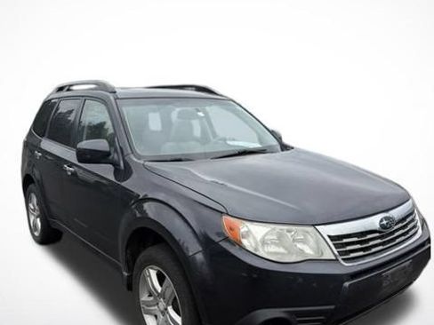 Used 2010 Subaru Forester 2.5X Premium w/ Popular Equipment Group 1A AWD/4WD image 7