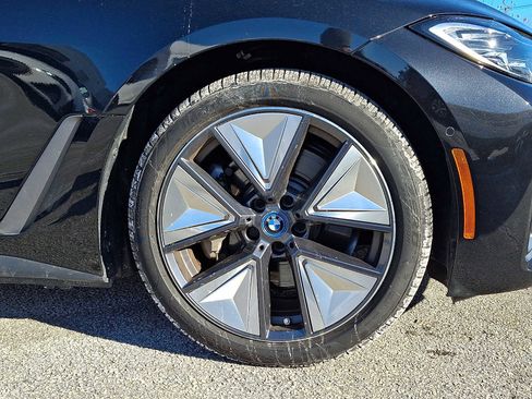 Used 2024 BMW i4 eDrive40 w/ Premium Package image 8