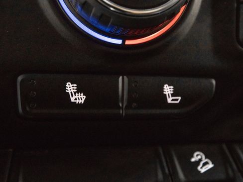 Used 2021 Chevrolet Silverado 1500 LT Trail Boss w/ Bed Protection Package image 24