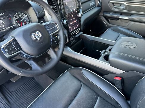 Used 2025 RAM 1500 Laramie image 9