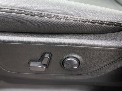 Used 2023 RAM 1500 Big Horn AWD/4WD image 19