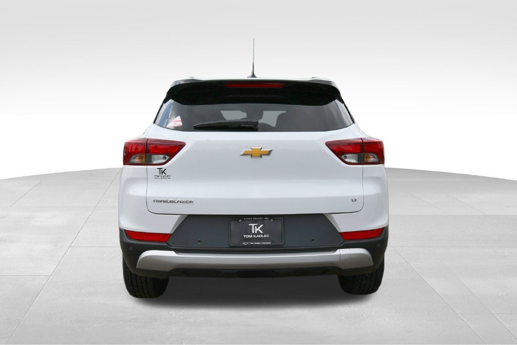 Used 2024 Chevrolet TrailBlazer LT w/ LT Cold Weather Package FWD image 6