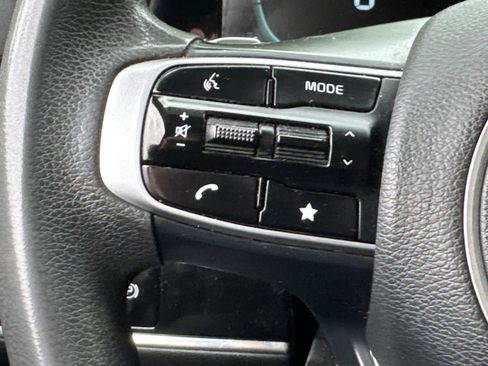 Used 2023 Kia Sportage LX image 21