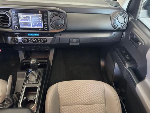 Certified 2023 Toyota Tacoma SR AWD/4WD image 28