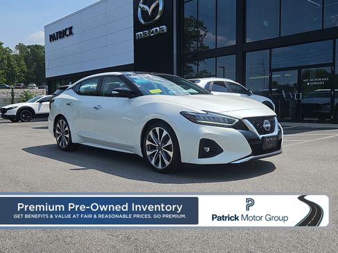 Used 2023 Nissan Maxima Platinum w/ Sport Mat Group FWD image 1