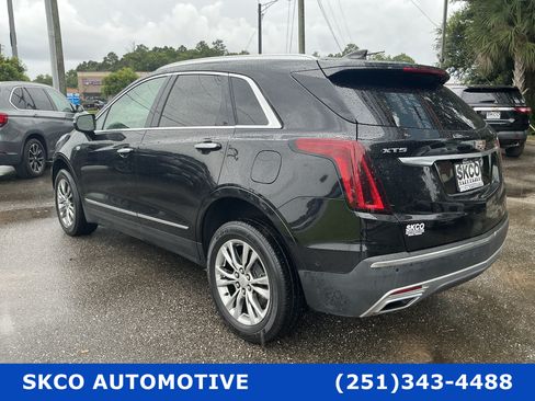 Used 2020 Cadillac XT5 Premium Luxury FWD image 3