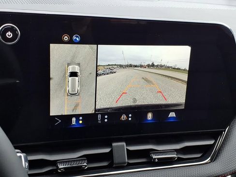 New 2026 Chevrolet Equinox RS w/ Safety and Technology Package AWD/4WD image 22