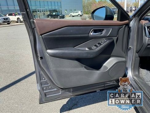 Certified 2023 Nissan Rogue SV w/ SV Premium Package AWD/4WD image 11