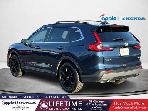 Used 2023 Honda CR-V Sport Touring image 4