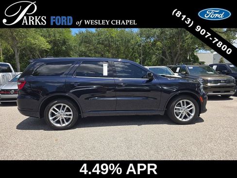 Used 2024 Dodge Durango GT w/ Trailer Tow Group IV RWD image 3