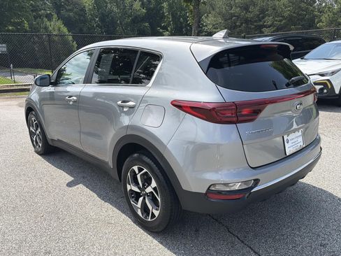 Used 2022 Kia Sportage LX FWD image 5