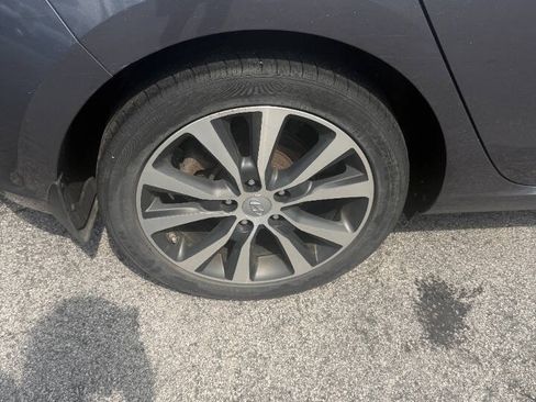 Used 2019 Hyundai Elantra GT w/ Style Package 02 FWD image 15