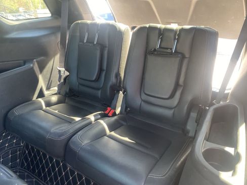 Used 2015 Ford Explorer Sport w/ Equipment Group 401A AWD/4WD image 13