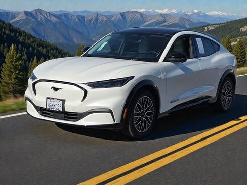 Used 2024 Ford Mustang Mach-E Premium image 4