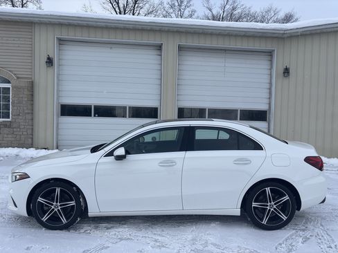 Used 2022 Mercedes-Benz A 220 4MATIC image 8