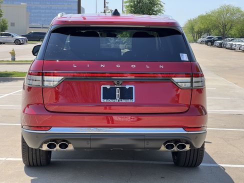 New 2025 Lincoln Aviator Reserve w/ Equipment Group 201A image 8