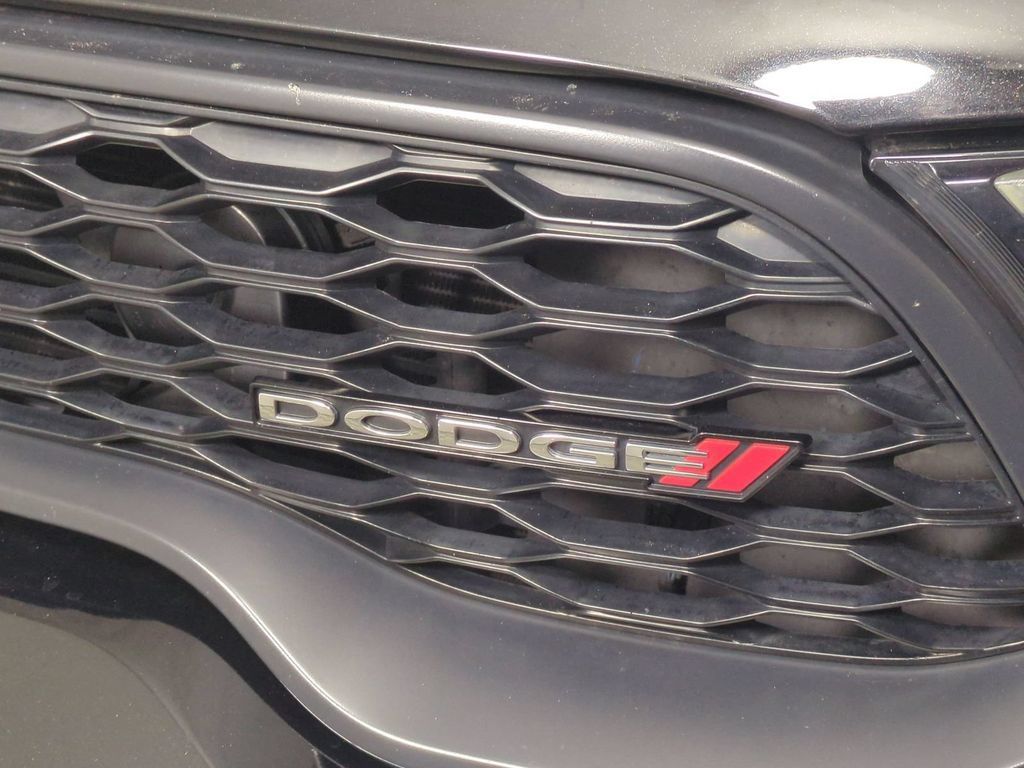 Used 2024 Dodge Durango GT RWD image 13