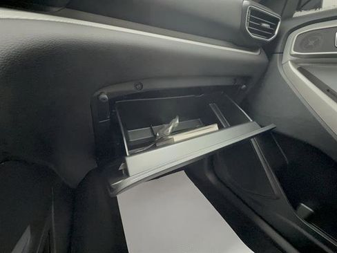 Certified 2023 Ford Explorer XLT w/ Equipment Group 202A image 18