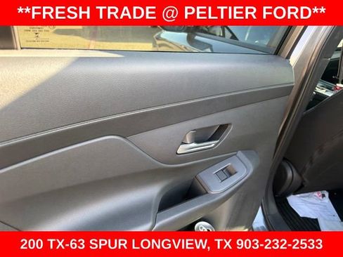 Used 2026 Nissan Sentra SV w/ SV Convenience Package FWD image 13