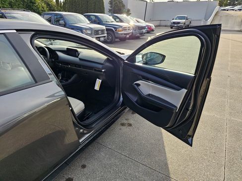 New 2026 MAZDA MAZDA3 2.5 S Sedan w/ Preferred Pkg image 28