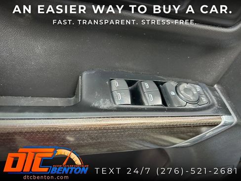 Used 2022 Chevrolet Silverado 1500 LT AWD/4WD image 12