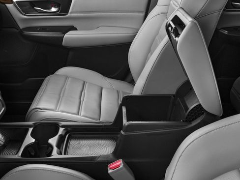 Used 2017 Honda CR-V Touring image 16