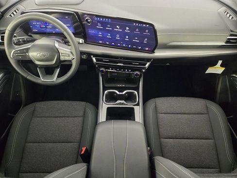 New 2026 Chevrolet Traverse LT w/ Midnight/Sport Edition FWD image 28