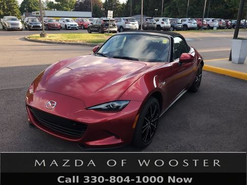 New 2026 MAZDA MX-5 Miata Grand Touring RWD image 1