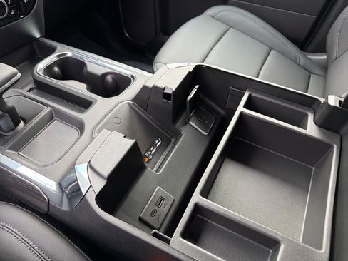 New 2026 Chevrolet Silverado 1500 LTZ w/ Technology Package AWD/4WD image 31