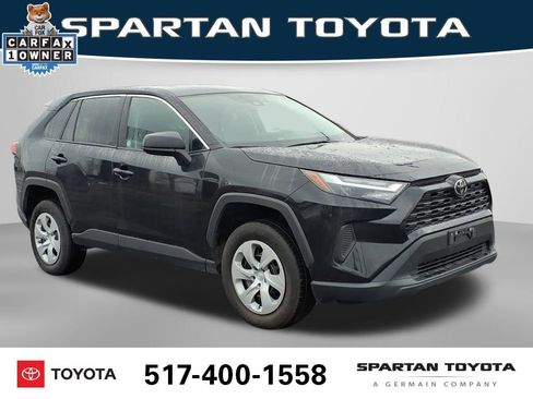 Used 2024 Toyota RAV4 LE image 5