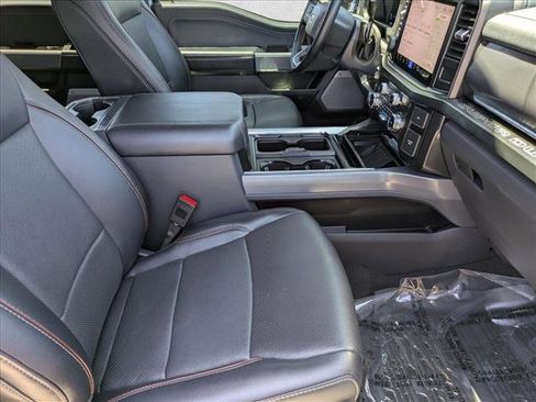 Used 2024 Ford F250 Lariat w/ Lariat Ultimate Package AWD/4WD image 18