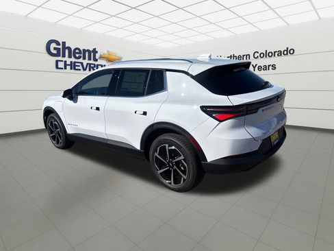 New 2026 Chevrolet Equinox EV LT image 3