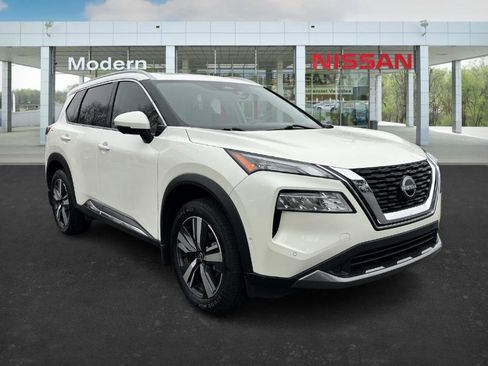 Certified 2023 Nissan Rogue SL w/ SL Premium Package image 7