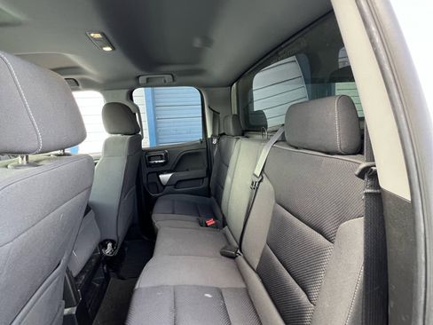 Used 2018 Chevrolet Silverado 1500 LT image 12