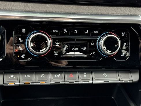 New 2026 GMC Sierra 1500 Denali w/ Technology Package image 19