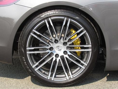 Used 2016 Porsche Boxster GTS RWD image 31