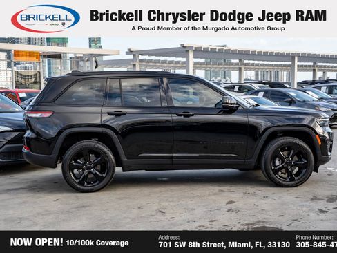 Used 2024 Jeep Grand Cherokee Altitude image 4